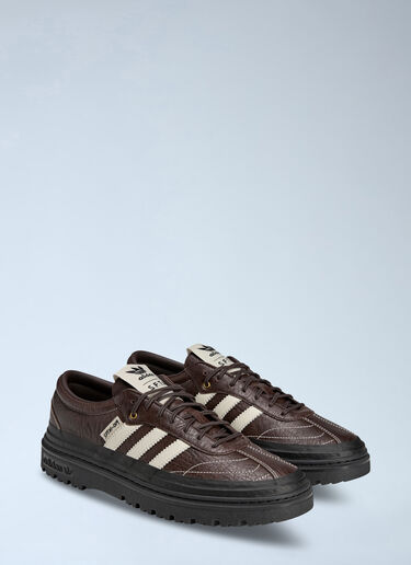 LN-CC® - adidas x SFTM: Samba LX Freizeit Sneakers - Brown adidas x SFTM Samba LX Freizeit Sneakers Brown asf0364005