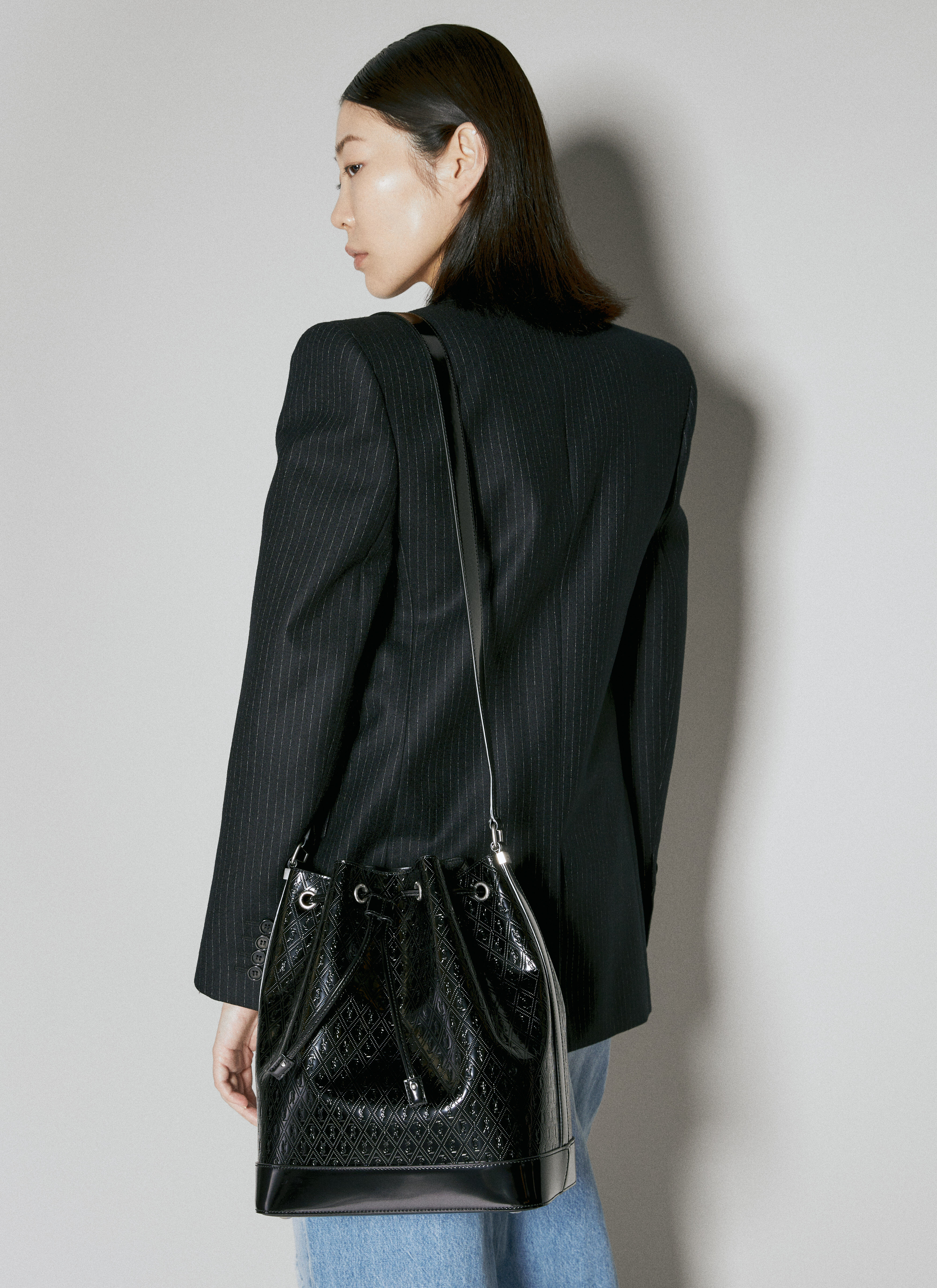 Saint laurent hot sale bucket bag