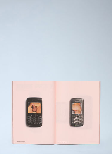 Antenne Books BUTT 37 Black ane0564015