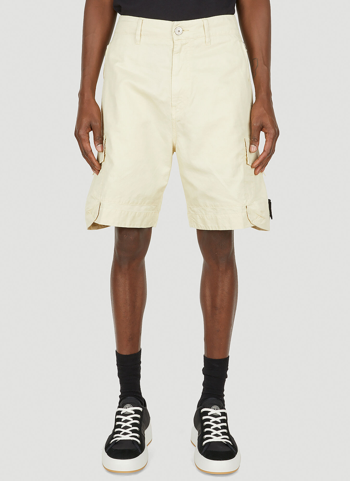 STONE ISLAND SHADOW PROJECT CARGO COMPASS PATCH SHORTS