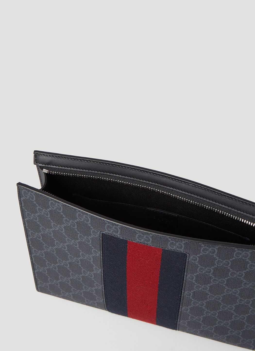 Gucci gg supreme web pouch online