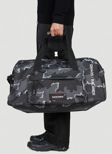 Eastpak x UNDERCOVER Camouflage Weekend Bag Black une0152004