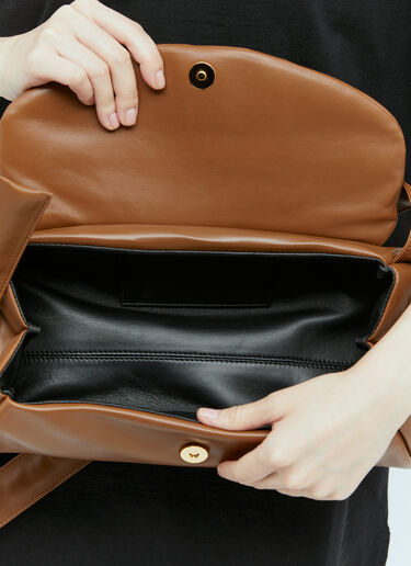 ラージ カノーロ パデッドショルダーバッグ Jil Sander ラージ カノーロ パデッドショルダーバッグ ブラウン jil0255034