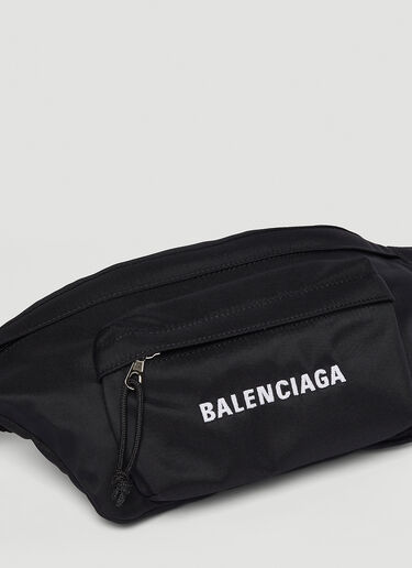 Balenciaga 車輪付きベルトバッグ ブラック bal0145034