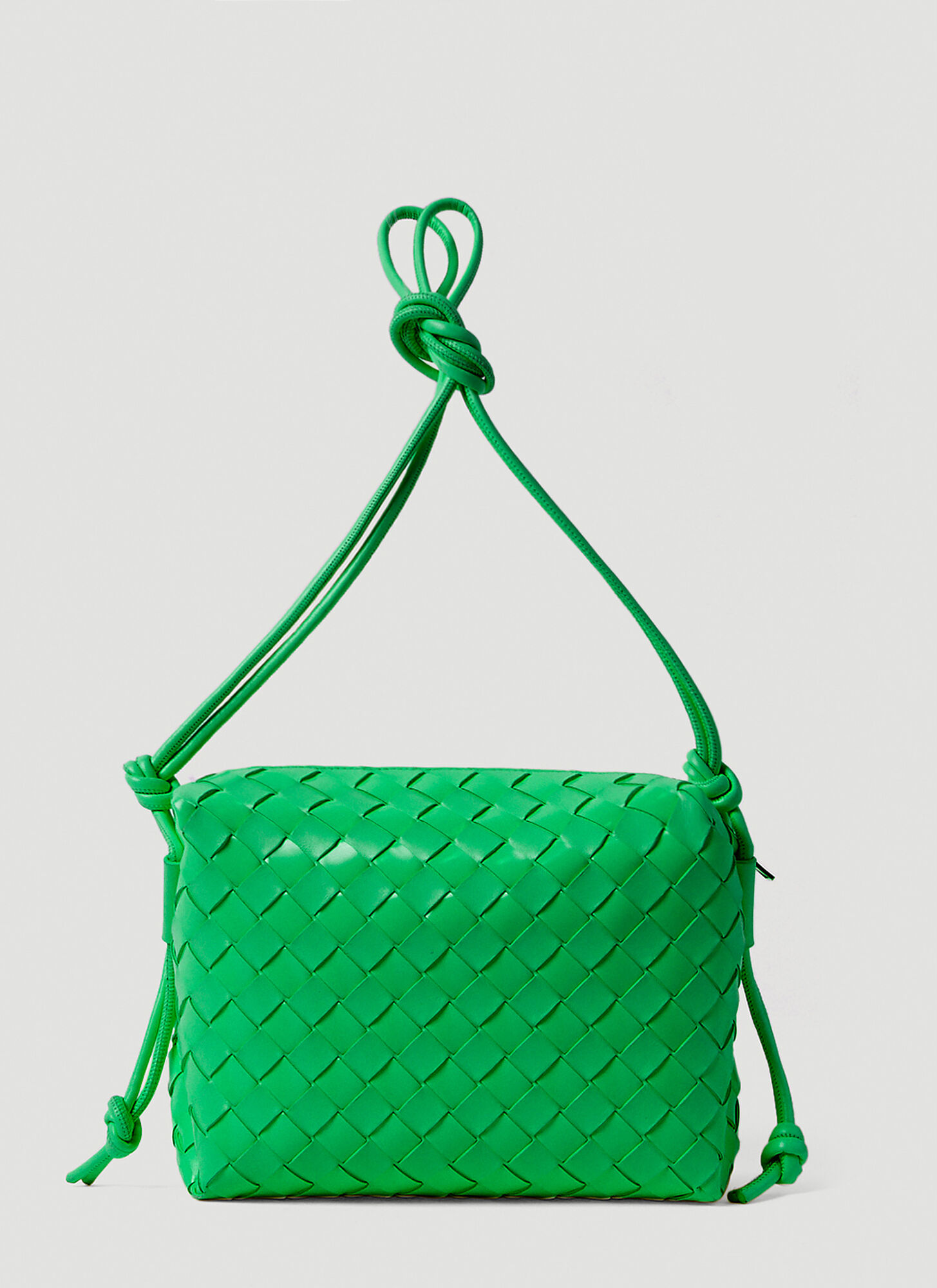 Bottega Veneta Loop Small Intrecciato Leather Shoulder Bag In Green