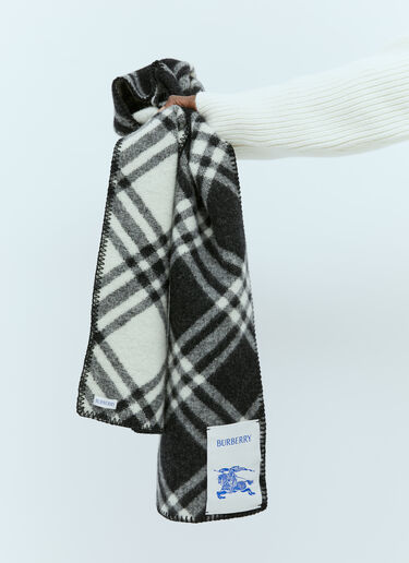 Burberry Check Wool Scarf Black bur0155004