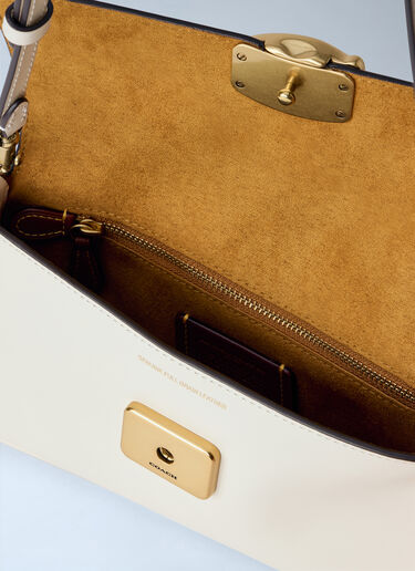 Coach Jet Shoulder Bag White coa0264043