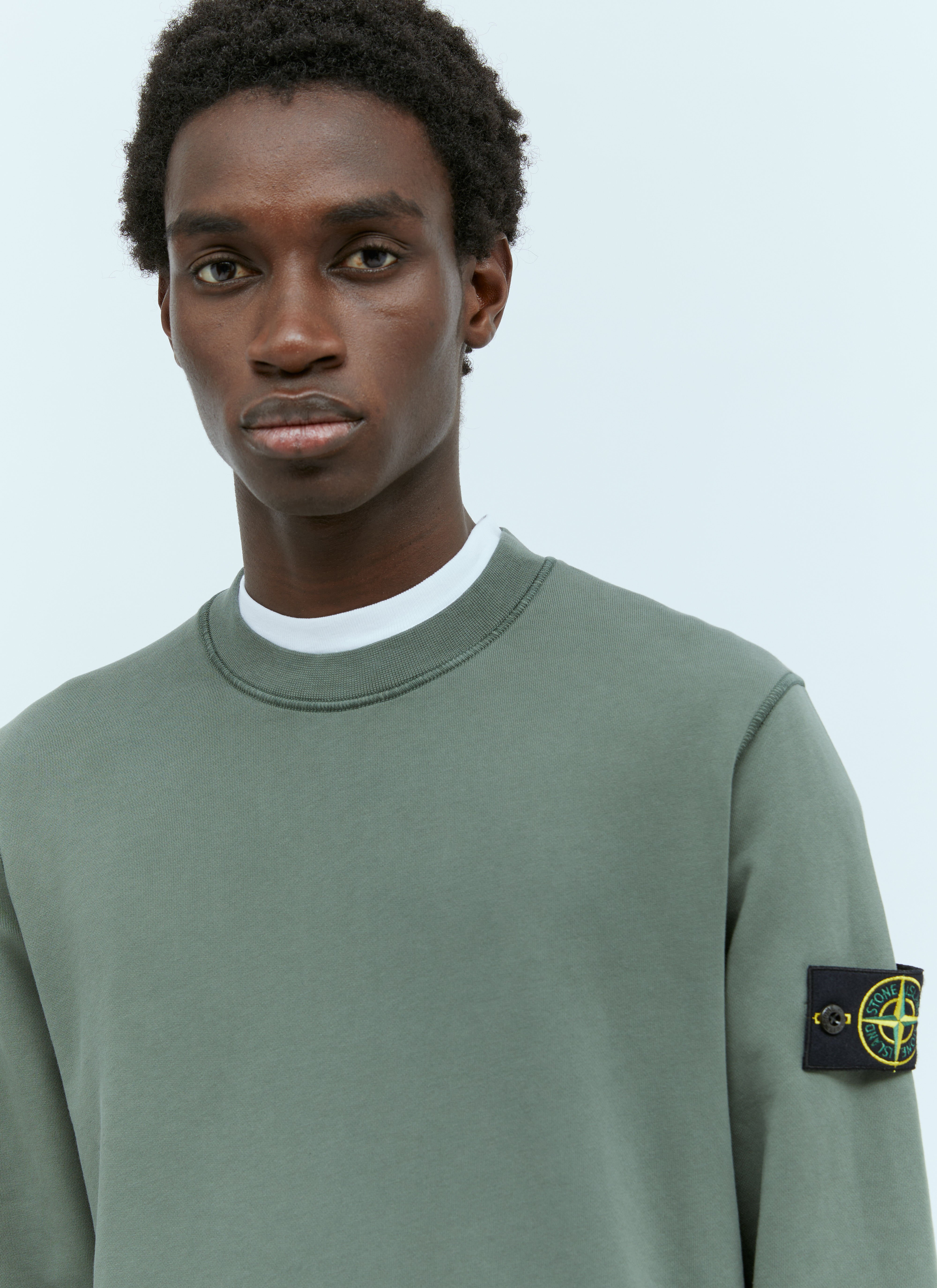 Stone Island Men s Logo Patch Sweatshirt in Green LN CC
