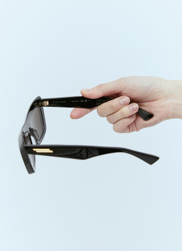 Bottega Veneta Classic Cat Eye Sunglasses Black bos0255001