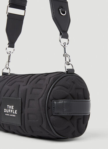 Marc Jacobs 모노그램 더플 숄더백 블랙 mcj0253029