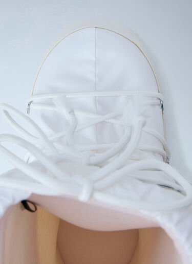 LN-CC® - Moon Boot: Icon Nylon Boots - White Moon Boot Icon Nylon Boots White mnb0366002