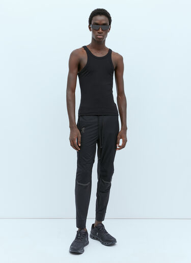 On Lightweight Running Track Pants Black onr0154003