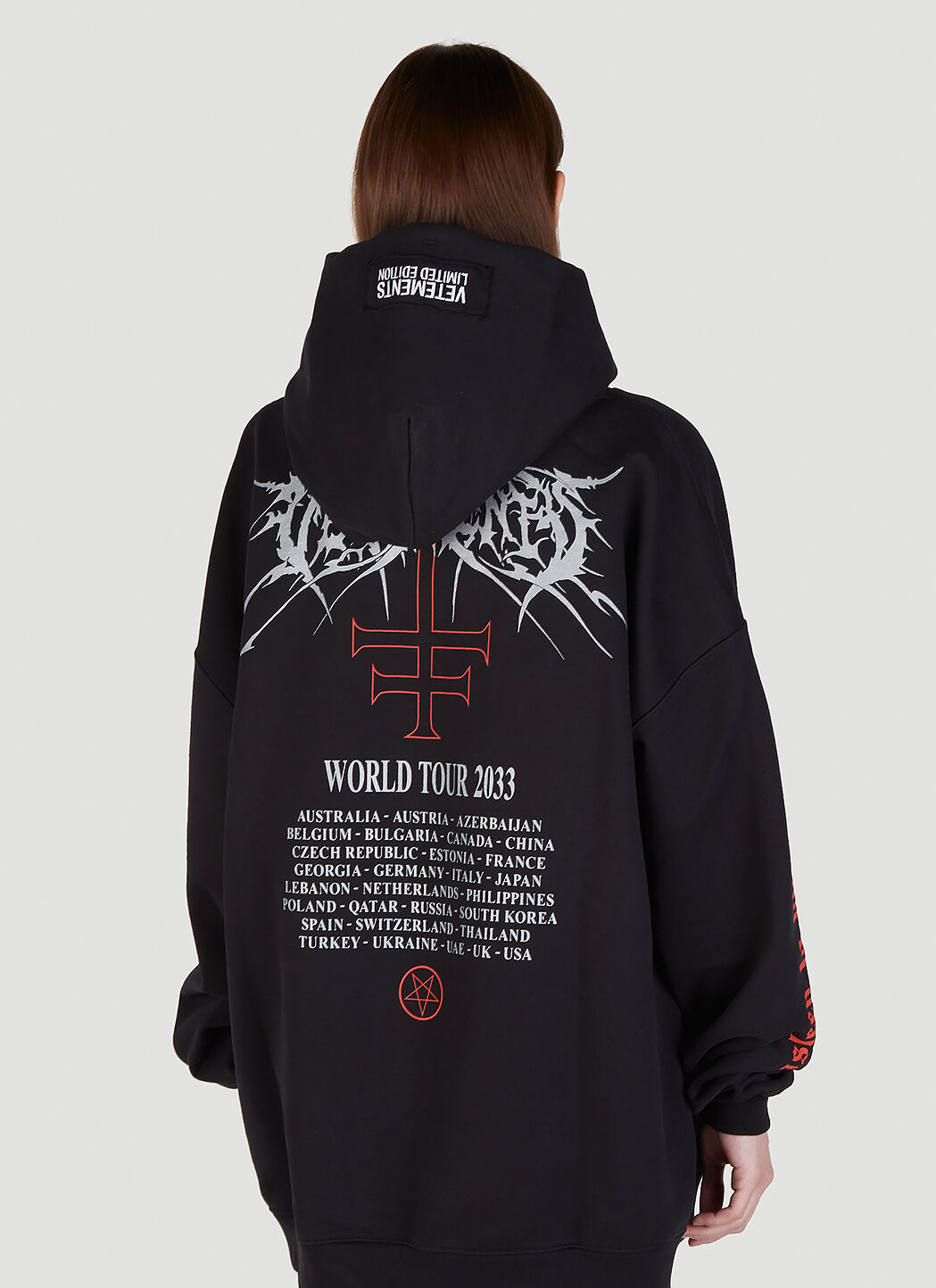 Vetements sales tour hoodie