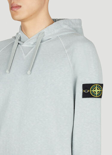 Stone Island コンパス パッチ フード付きスウェットシャツ ライトブルー sto0152057