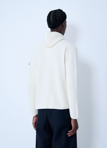 フェルトウールのフード付きセーター Moncler + Jil Sander フェルトウールのフード付きセーター ホワイト mjl0162005