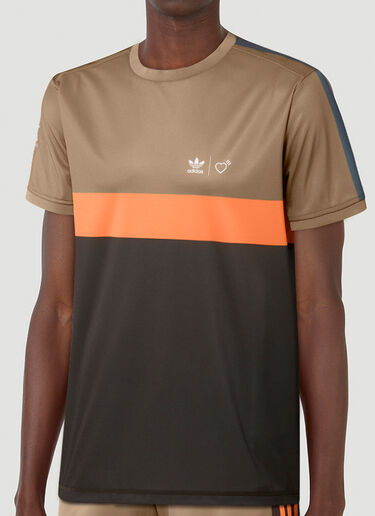adidas by Human Made HM 图案印花 T 恤 棕色 ahm0146006