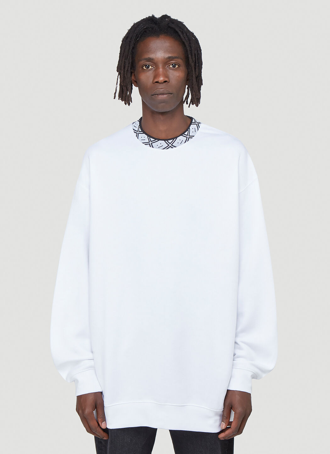 White champion oversized best sale sweatshirt