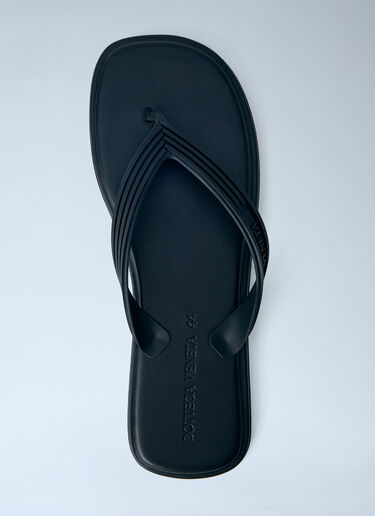 Bottega Veneta Matt Ruber Nappa Sandals Black bov0164008