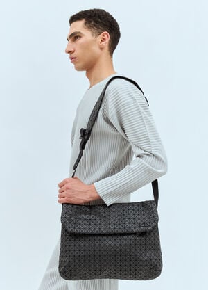 Bao Bao Issey Miyake Crystal Matte Flap Crossbosy Bag Black bao0158001
