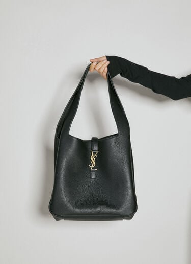 Le 5 à 7 Bea Shoulder Bag Saint Laurent Le 5 à 7 Bea Shoulder Bag Black sla0254109