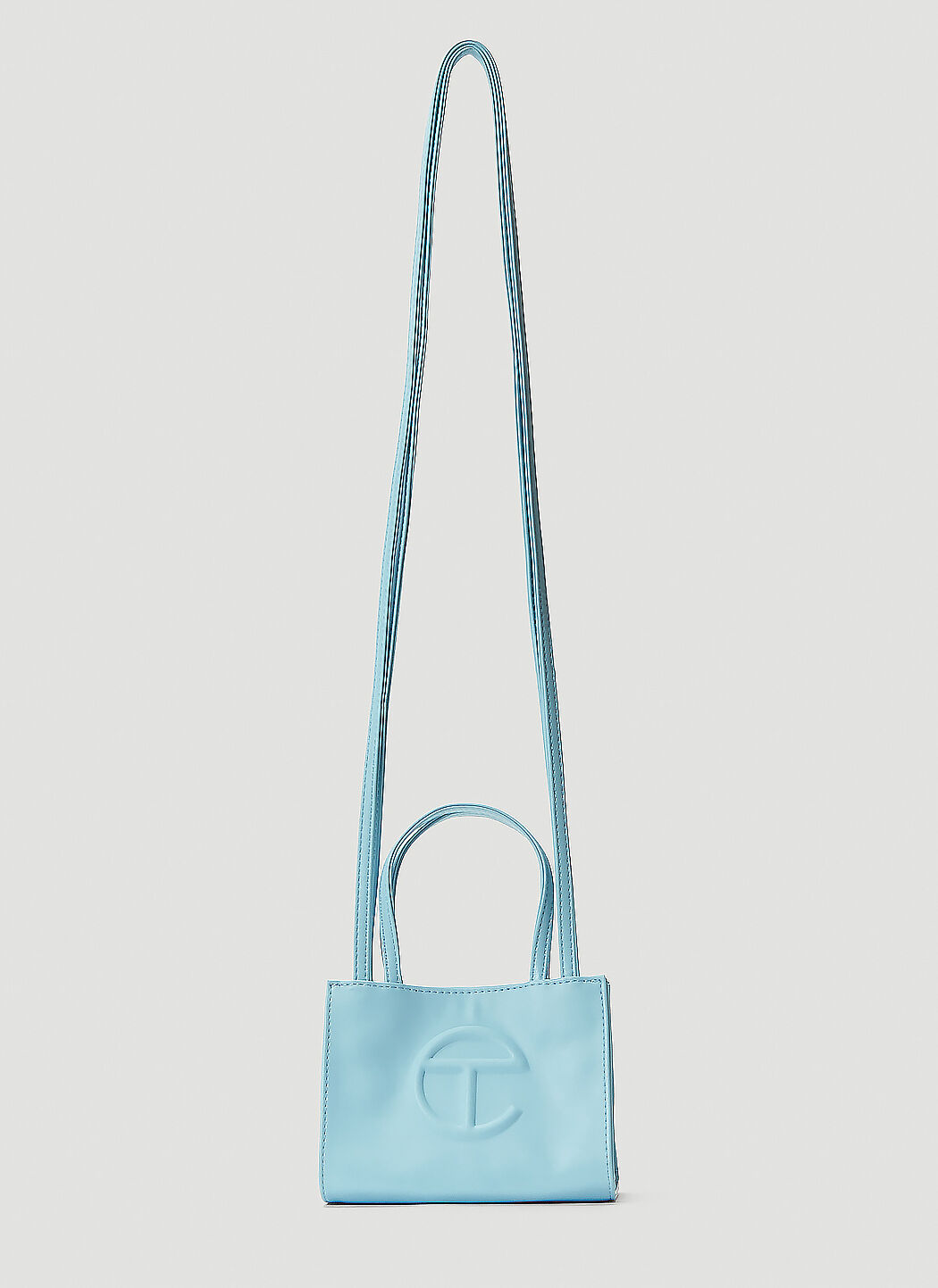 Telfar bag deals baby blue