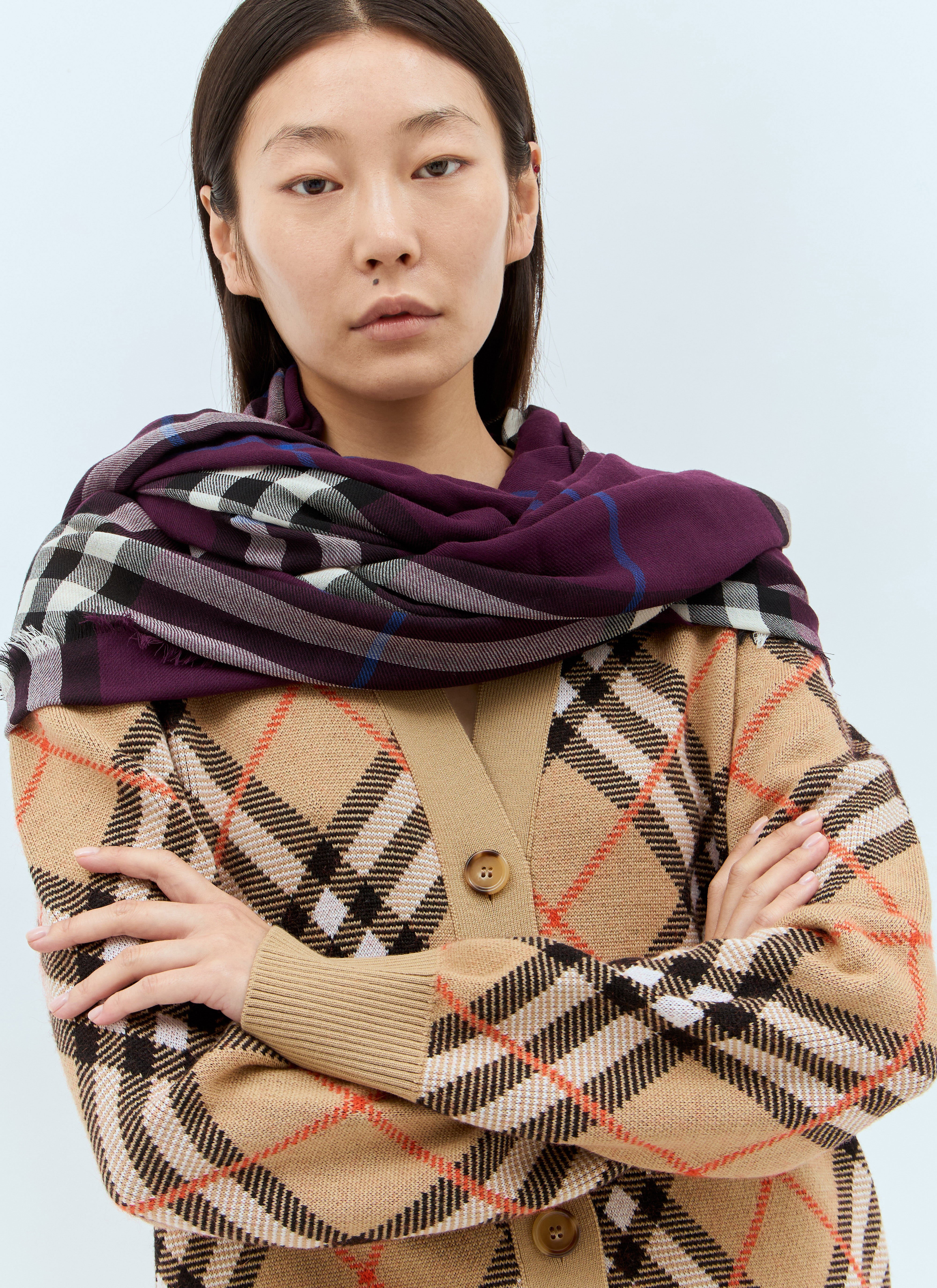 Burberry Women s Giant Check Wool Scarf in Purple LN CC