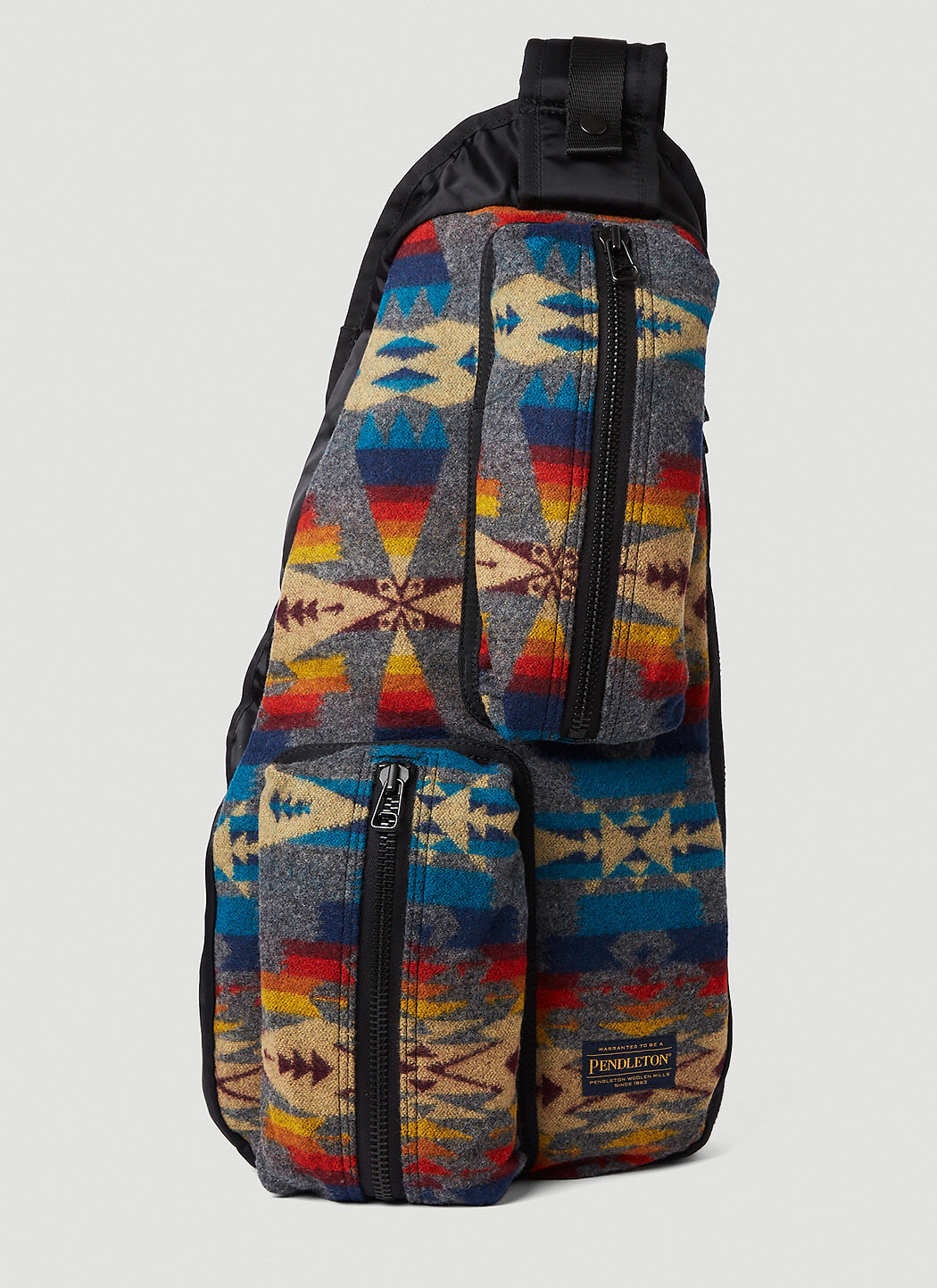 Canada goose x junya watanabe backpack hotsell