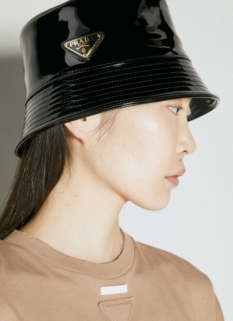 Prada Logo Plaque Patent Leather Bucket Hat Black pra0256050
