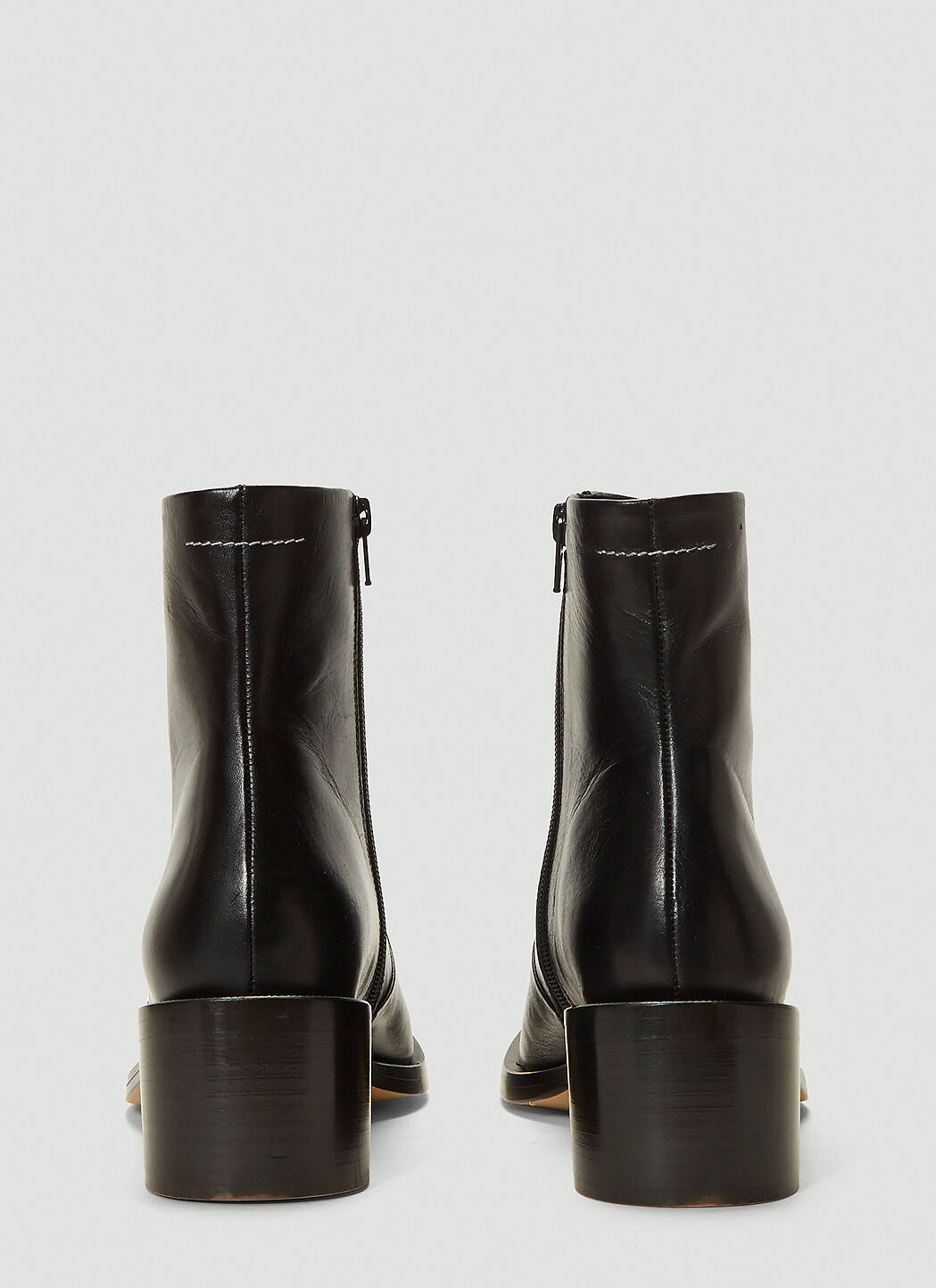 MM6 Square Toe Leather Boots in Black | LN-CC