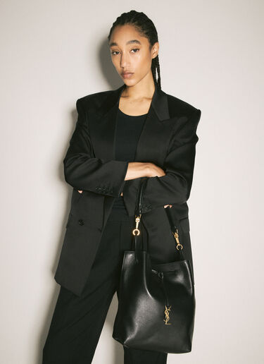 Saint Laurent Paris VII Pochon Shoulder Bag Black sla0257117