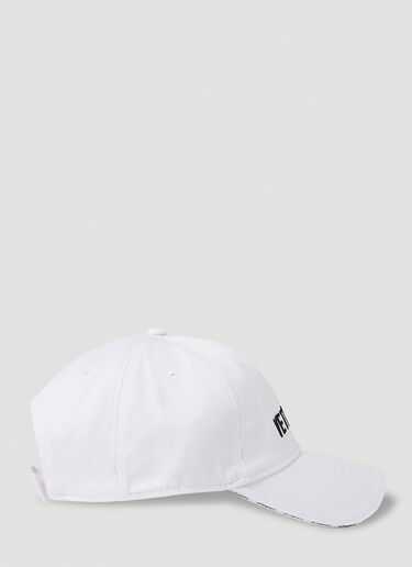아이코닉 로고 베이스볼 캡 VETEMENTS 아이코닉 로고 베이스볼 캡 화이트 vet0351004