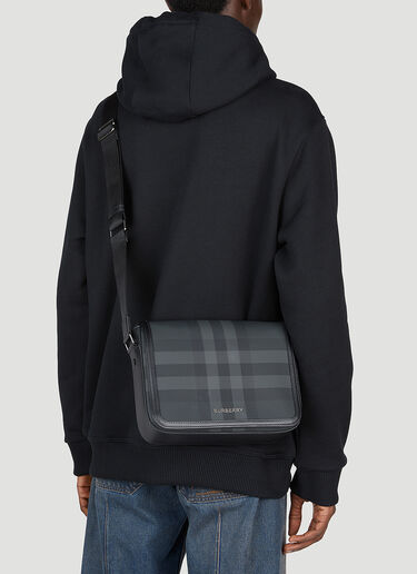 Burberry 스몰 알프레드 크로스바디 백 블랙 bur0153064
