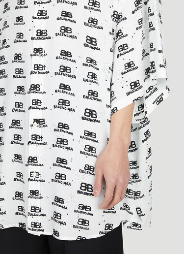 Oversized Logo Print Shirt Balenciaga Oversized Logo Print Shirt White bal0151021