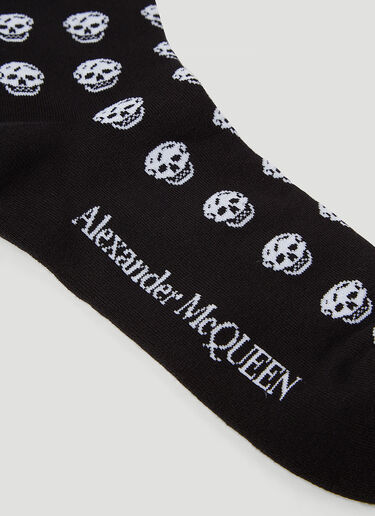 Alexander McQueen マルチスカルソックス ブラック amq0245065