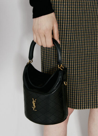 Saint Laurent 게이비 버킷 숄더백  블랙 sla0255102