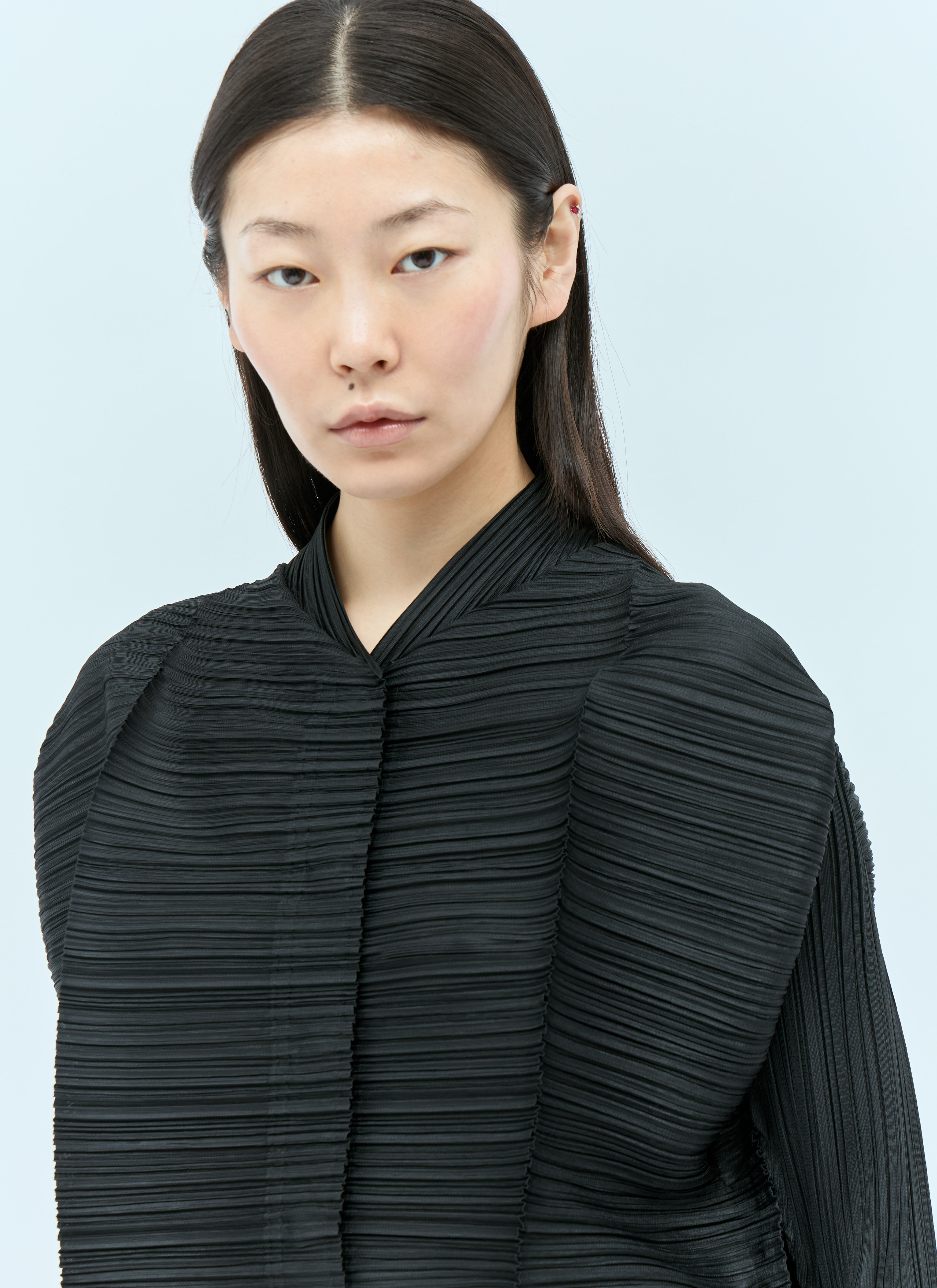 ✨*懿様 PLEATS PLEASE ISSEY MIYAKE　ジャケット　黒 Pleats Please Issey Miyake Thicker Bounce Jacket in Black für