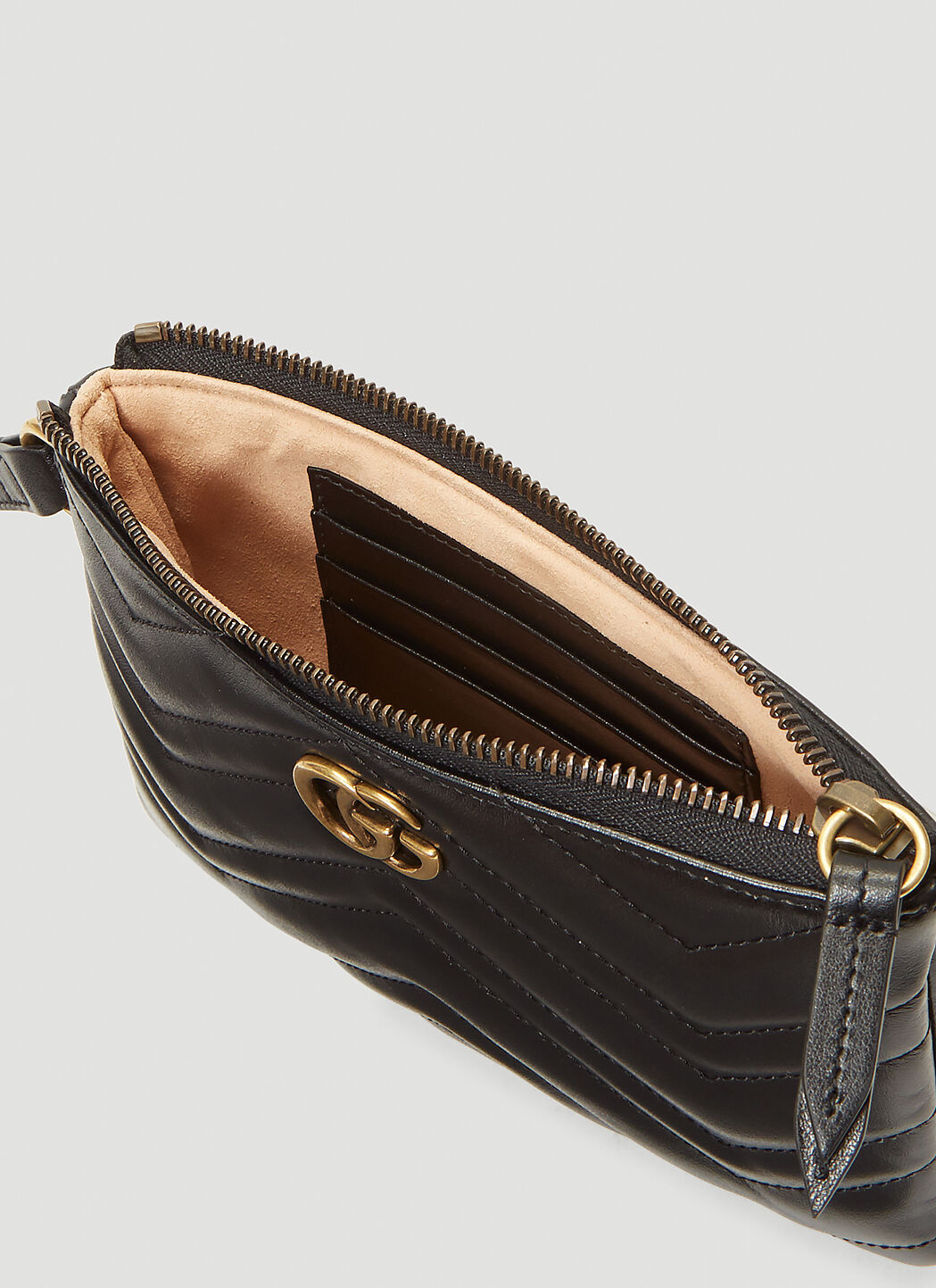 Gucci gg hotsell marmont wrist wallet