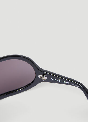 Acne Studios Oversized Oval Sunglasses Black cns0354001