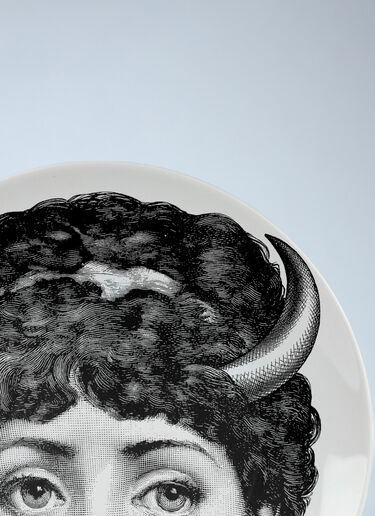Fornasetti Tema e Varazione N.349 Taurus Wall Plate White wps0691890
