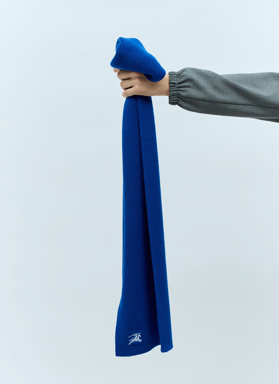 Shop Burberry Ribbed Cashmere Scarf In Blue