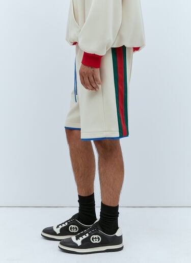Gucci Logo Embossed Basket Shorts Beige guc0153025