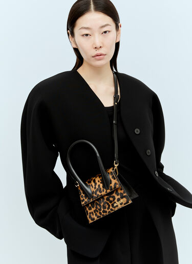 Jacquemus 르 치키토 미디엄 핸드백 브라운 jac0256084