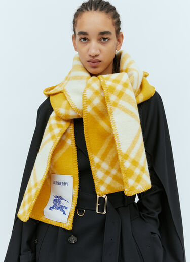 Burberry Wool Hooded Scarf Yellow bur0254019