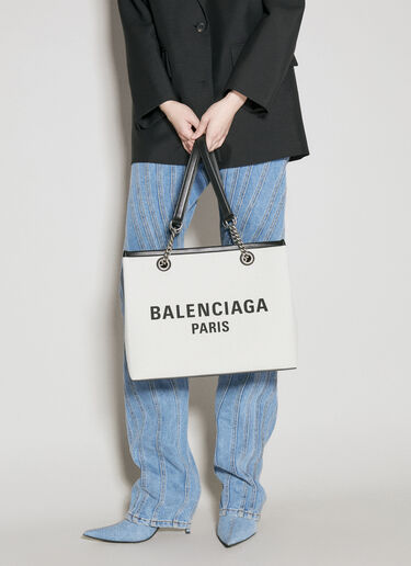 Balenciaga ミディアム デューティーフリートートバッグ クリーム bal0255062