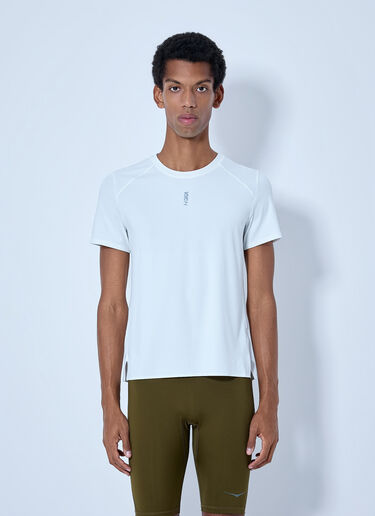 LN-CC® - HOKA: EveryRun Short Sleeve T-Shirt - White HOKA EveryRun Short Sleeve T-Shirt White hok0365030