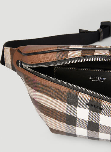 Burberry Cason ベルトバッグ ブラウン bur0149155