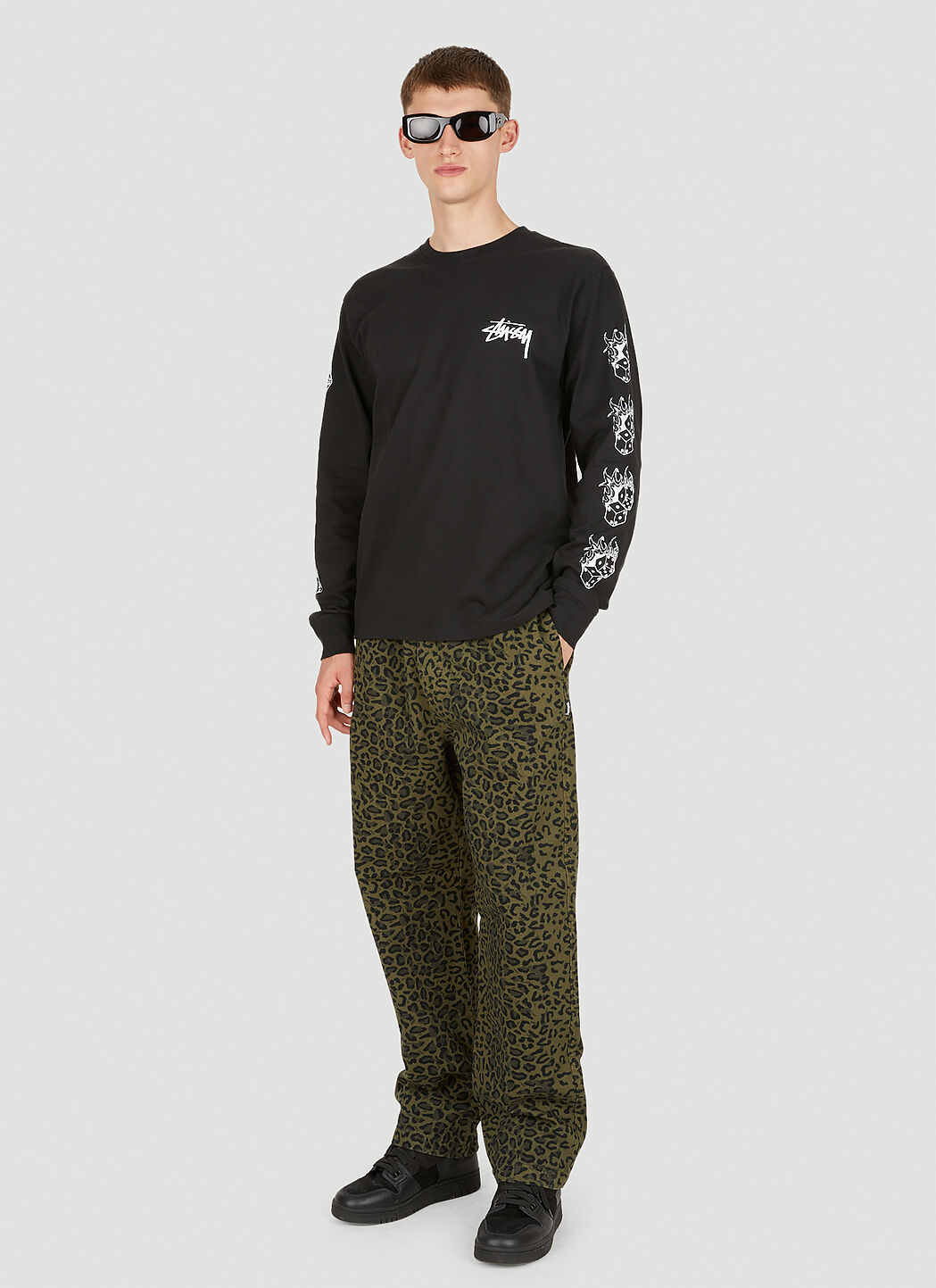 Green shop leopard pants