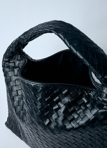 Large Hop Shoulder Bag Bottega Veneta Large Hop Shoulder Bag Black bov0259029