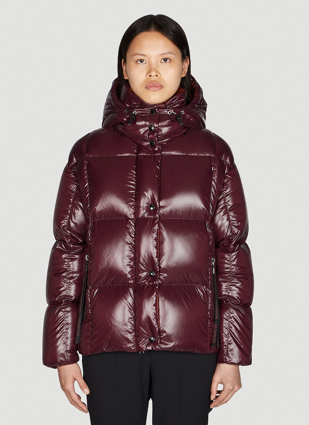 Moncler Women s Parana Short Down Jacket in Burgundy LN CC