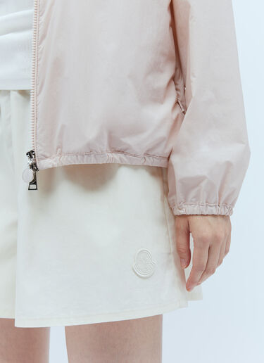 로고 패치 조절끈 쇼츠 Moncler 로고 패치 조절끈 쇼츠 크림 mon0256016